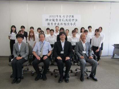 須磨キャンパスでの授与学生