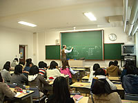2012年度教員採用試験を目指す3年生対象のワークショップがスタート