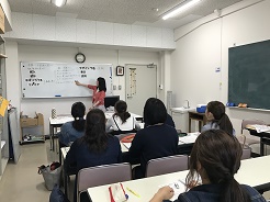 4年生模擬授業の様子