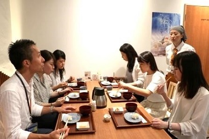 試食会の様子