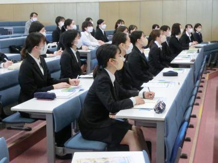 神女学内説明会の様子2