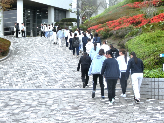 入学ツアー4